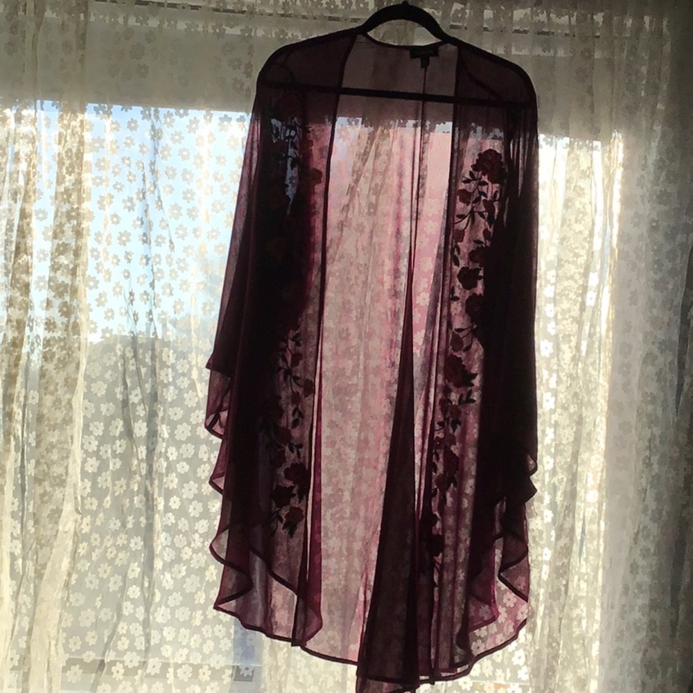 Torrid Embroidered kimono Cover Up